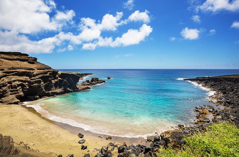 Amazing hawaiian beach