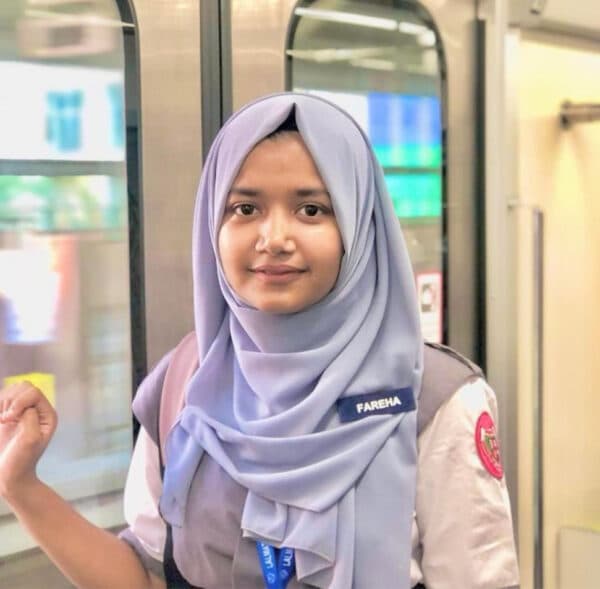 /scammers/fareha.jpg